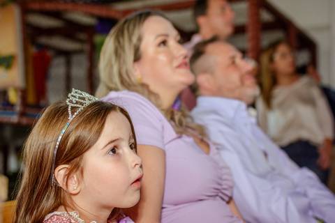 

kikarodrigues, fotografo, eventos, guarulhos, festa, infantil, aniversario, enrolados, rapunzel, buffet, moóca, criança, bebê, star kids, guarulhos, lilás, roxo, família, espontâneas'