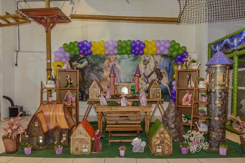 

kikarodrigues, fotografo, eventos, guarulhos, festa, infantil, aniversario, enrolados, rapunzel, buffet, moóca, criança, bebê, star kids, guarulhos, lilás, roxo, família, espontâneas'