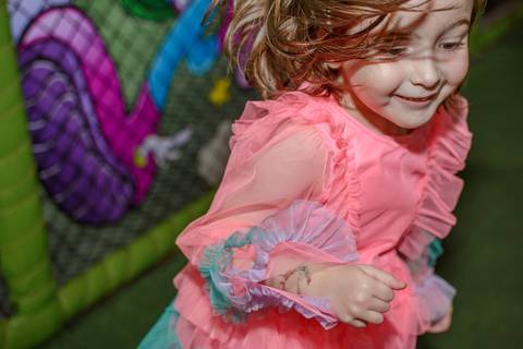 

kikarodrigues, fotografo, eventos, guarulhos, festa, infantil, aniversario, enrolados, rapunzel, buffet, moóca, criança, bebê, star kids, guarulhos, lilás, roxo, família, espontâneas'