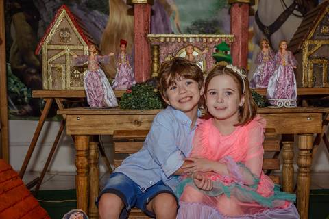 

kikarodrigues, fotografo, eventos, guarulhos, festa, infantil, aniversario, enrolados, rapunzel, buffet, moóca, criança, bebê, star kids, guarulhos, lilás, roxo, família, espontâneas'