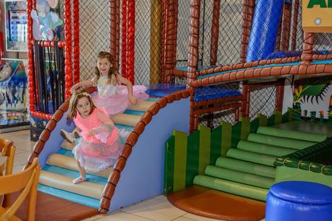 

kikarodrigues, fotografo, eventos, guarulhos, festa, infantil, aniversario, enrolados, rapunzel, buffet, moóca, criança, bebê, star kids, guarulhos, lilás, roxo, família, espontâneas'