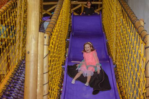 

kikarodrigues, fotografo, eventos, guarulhos, festa, infantil, aniversario, enrolados, rapunzel, buffet, moóca, criança, bebê, star kids, guarulhos, lilás, roxo, família, espontâneas'