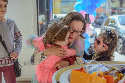 

kikarodrigues, fotografo, eventos, guarulhos, festa, infantil, aniversario, enrolados, rapunzel, buffet, moóca, criança, bebê, star kids, guarulhos, lilás, roxo, família, espontâneas'