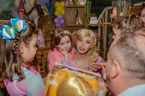 

kikarodrigues, fotografo, eventos, guarulhos, festa, infantil, aniversario, enrolados, rapunzel, buffet, moóca, criança, bebê, star kids, guarulhos, lilás, roxo, família, espontâneas'