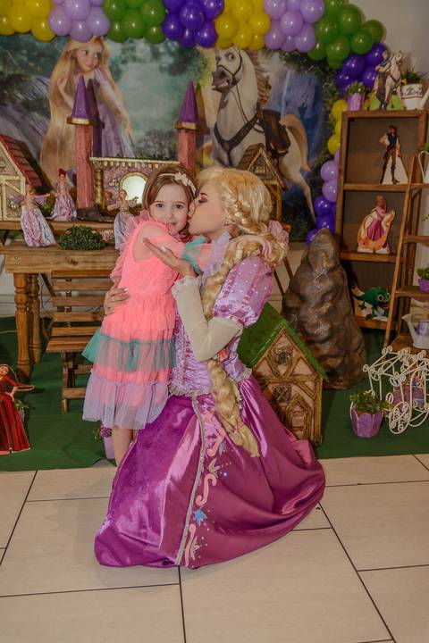 

kikarodrigues, fotografo, eventos, guarulhos, festa, infantil, aniversario, enrolados, rapunzel, buffet, moóca, criança, bebê, star kids, guarulhos, lilás, roxo, família, espontâneas'