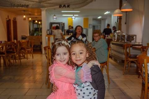 

kikarodrigues, fotografo, eventos, guarulhos, festa, infantil, aniversario, enrolados, rapunzel, buffet, moóca, criança, bebê, star kids, guarulhos, lilás, roxo, família, espontâneas'