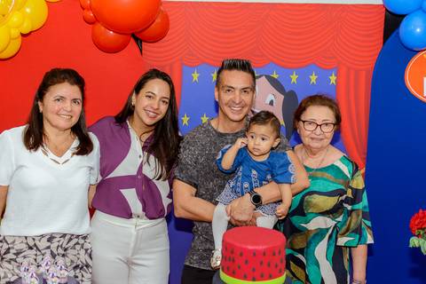 kikarodrigues, fotografo, eventos, guarulhos, festa, infantil, aniversario, astronauta, buffet, criança, bebê, guarulhos, azul, vermelho, família, espontâneas, documental'