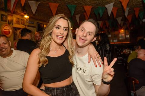 kikarodrigues, fotografo, eventos, guarulhos, festa, infantil, aniversario, adulto, pub, salão de festas, buffet, criança, bebê, guarulhos, família, espontâneas, documental, familia, amigos, balada, rock, pub, lord black '