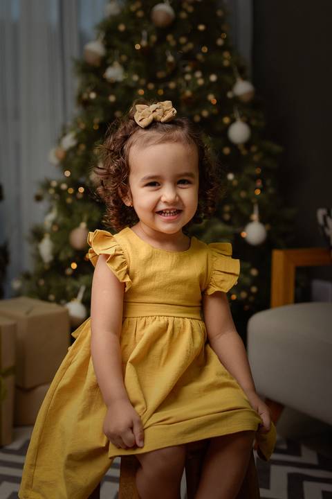 kikarodrigues, guarulhos, ensaio de natal, estudio, marrom, classico, boho, luxo, elegante, preto, branco, mulher, família, bebê, criança, papai noel, presente'