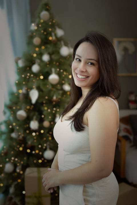 kikarodrigues, guarulhos, ensaio de natal, estudio, marrom, classico, boho, luxo, elegante, preto, branco, mulher, família, bebê, criança, papai noel, presente'