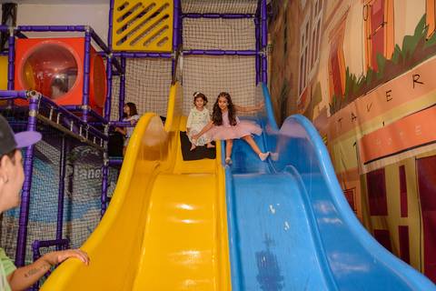 

kikarodrigues, fotografo, eventos, guarulhos, festa, infantil, aniversario, ana castela, buffet, criança, bebê, guarulhos, rosa, marrom, dourado, boiadeira, família, espontâneas, documental, alegria'