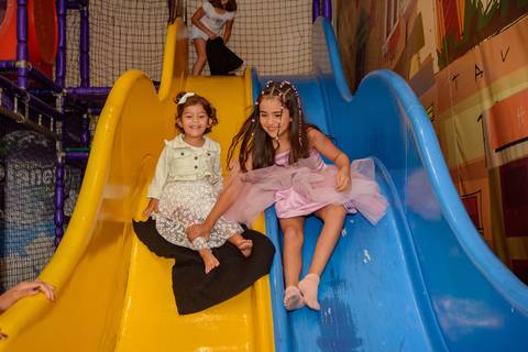 

kikarodrigues, fotografo, eventos, guarulhos, festa, infantil, aniversario, ana castela, buffet, criança, bebê, guarulhos, rosa, marrom, dourado, boiadeira, família, espontâneas, documental, alegria'