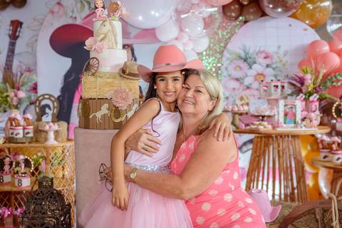 

kikarodrigues, fotografo, eventos, guarulhos, festa, infantil, aniversario, ana castela, buffet, criança, bebê, guarulhos, rosa, marrom, dourado, boiadeira, família, espontâneas, documental, alegria'