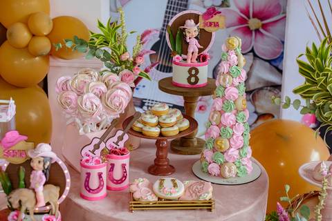 

kikarodrigues, fotografo, eventos, guarulhos, festa, infantil, aniversario, ana castela, buffet, criança, bebê, guarulhos, rosa, marrom, dourado, boiadeira, família, espontâneas, documental, alegria'