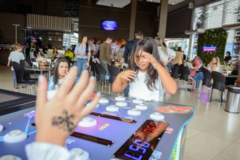 

kikarodrigues, fotografo, eventos, guarulhos, festa, infantil, aniversario, ana castela, buffet, criança, bebê, guarulhos, rosa, marrom, dourado, boiadeira, família, espontâneas, documental, alegria'