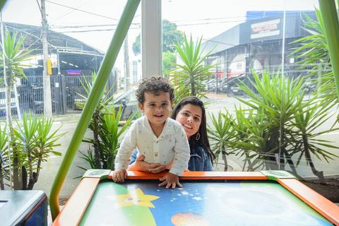 

kikarodrigues, fotografo, eventos, guarulhos, festa, infantil, aniversario, ana castela, buffet, criança, bebê, guarulhos, rosa, marrom, dourado, boiadeira, família, espontâneas, documental, alegria'