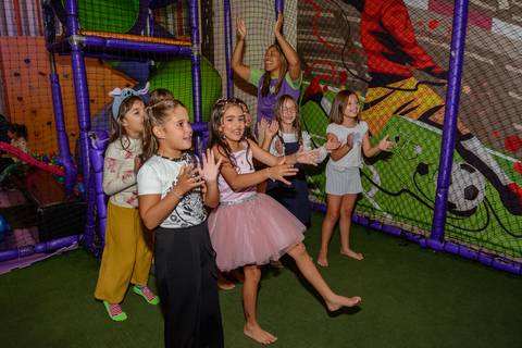 

kikarodrigues, fotografo, eventos, guarulhos, festa, infantil, aniversario, ana castela, buffet, criança, bebê, guarulhos, rosa, marrom, dourado, boiadeira, família, espontâneas, documental, alegria'