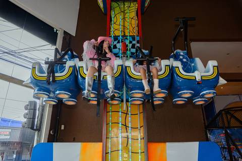 

kikarodrigues, fotografo, eventos, guarulhos, festa, infantil, aniversario, ana castela, buffet, criança, bebê, guarulhos, rosa, marrom, dourado, boiadeira, família, espontâneas, documental, alegria'