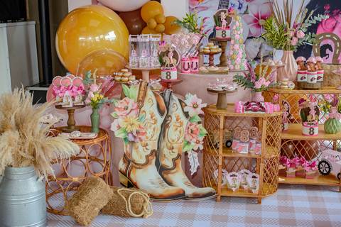 

kikarodrigues, fotografo, eventos, guarulhos, festa, infantil, aniversario, ana castela, buffet, criança, bebê, guarulhos, rosa, marrom, dourado, boiadeira, família, espontâneas, documental, alegria'