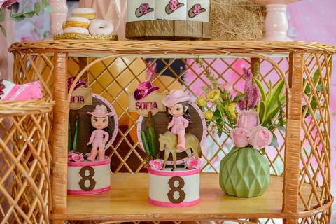 

kikarodrigues, fotografo, eventos, guarulhos, festa, infantil, aniversario, ana castela, buffet, criança, bebê, guarulhos, rosa, marrom, dourado, boiadeira, família, espontâneas, documental, alegria'