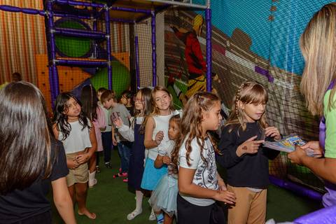 

kikarodrigues, fotografo, eventos, guarulhos, festa, infantil, aniversario, ana castela, buffet, criança, bebê, guarulhos, rosa, marrom, dourado, boiadeira, família, espontâneas, documental, alegria'