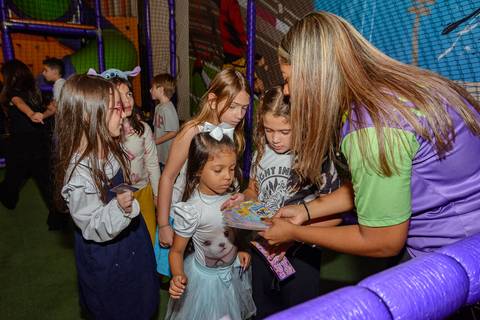 

kikarodrigues, fotografo, eventos, guarulhos, festa, infantil, aniversario, ana castela, buffet, criança, bebê, guarulhos, rosa, marrom, dourado, boiadeira, família, espontâneas, documental, alegria'