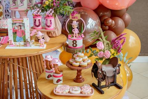 

kikarodrigues, fotografo, eventos, guarulhos, festa, infantil, aniversario, ana castela, buffet, criança, bebê, guarulhos, rosa, marrom, dourado, boiadeira, família, espontâneas, documental, alegria'