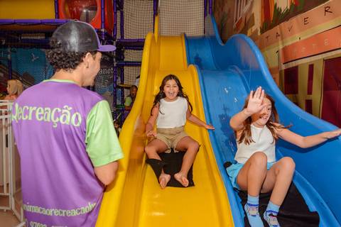 

kikarodrigues, fotografo, eventos, guarulhos, festa, infantil, aniversario, ana castela, buffet, criança, bebê, guarulhos, rosa, marrom, dourado, boiadeira, família, espontâneas, documental, alegria'