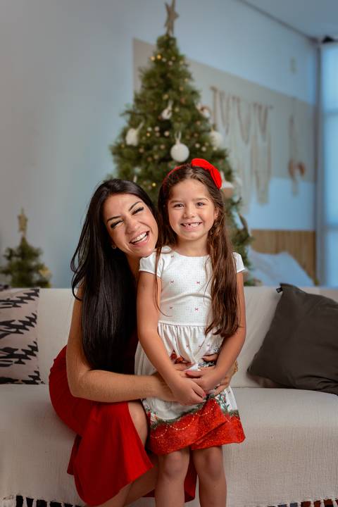 kikarodrigues-guarulhos-ensaio-natal-estudio-marrom-classico-boho-luxo-elegante-preto-branco-familia-bebe-crianca-papainoel-presente'