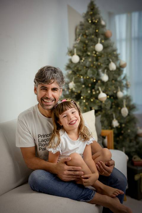 kikarodrigues-guarulhos-ensaio-natal-estudio-marrom-classico-boho-luxo-elegante-preto-branco-familia-bebe-crianca-papainoel-presente'