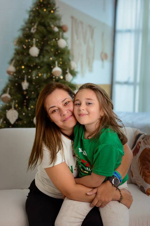 kikarodrigues-guarulhos-ensaio-natal-estudio-marrom-classico-boho-luxo-elegante-preto-branco-familia-bebe-crianca-papainoel-presente'