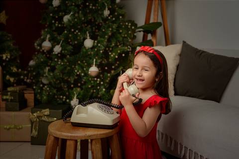 kikarodrigues-guarulhos-ensaio-natal-estudio-marrom-classico-boho-luxo-elegante-preto-branco-familia-bebe-crianca-papainoel-presente'