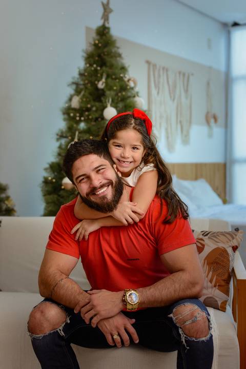 kikarodrigues-guarulhos-ensaio-natal-estudio-marrom-classico-boho-luxo-elegante-preto-branco-familia-bebe-crianca-papainoel-presente'