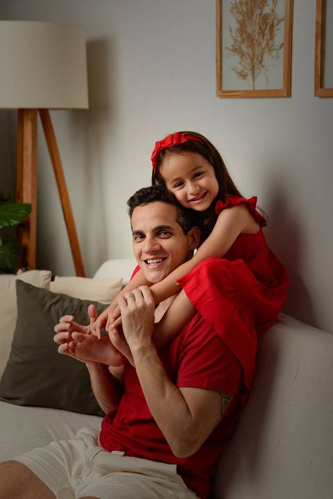 kikarodrigues-guarulhos-ensaio-natal-estudio-marrom-classico-boho-luxo-elegante-preto-branco-familia-bebe-crianca-papainoel-presente'