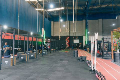 kikarodrigues-evento-guarulhos-mairipora-hyrox-crossfit-bemestar-saude-terrapreta-box-cross-inauguracao-aula'