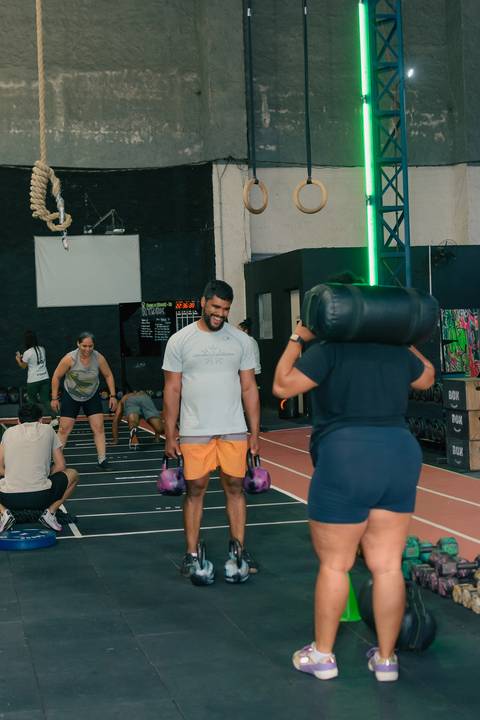 kikarodrigues-evento-guarulhos-mairipora-hyrox-crossfit-bemestar-saude-terrapreta-box-cross-inauguracao-aula'