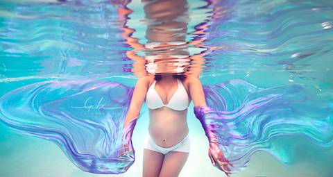 Ensaio Underwater Gestante Mariana
Fotografia gravida na piscina
Figurino lenço furtacor
Gravida movimentos com lenço
Maquiagem à prova d´água
Fotógrafa Gabriella Arruda
Estúdio Gabi Fotografia
São Paulo - SP'