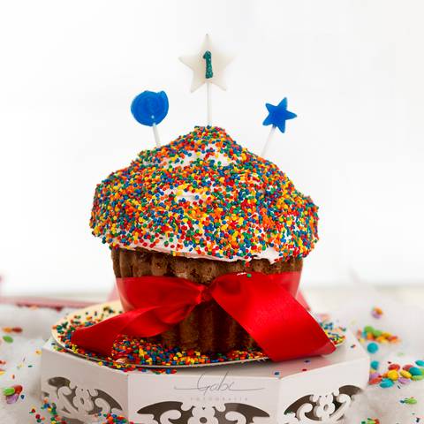 Ensaio Bebe Smash the Cake Menino
Bolo
Tons de vermelho e azul
Fotógrafa Gabriella Arruda
Estúdio Gabi Fotografia
São Paulo - SP'
