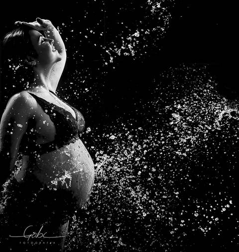 Ensaio Splash Gestante Isabela
Fotografia Criativa em Estúdio 
Ensaio diferente com água
Maquiagem à prova d´água
Fotógrafa Gabriella Arruda
Estúdio Gabi Fotografia
São Paulo - SP
www.gabi.fot.br'