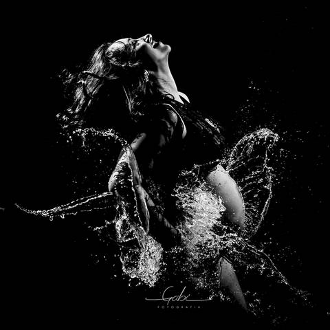 Ensaio Splash Gestante Fernanda
Fotografia Criativa em Estúdio 
Ensaio diferente com água
Maquiagem à prova d´água
Fotógrafa Gabriella Arruda
Estúdio Gabi Fotografia
São Paulo - SP
www.gabi.fot.br'
