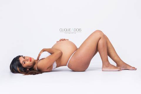 Ensaio fotográfico de gestante, Gravidiva, tentante, gravidez, ensaio sensual, gestante sensual, Estúdio fotográfico especializado em gestante, Ensaio fotográfico de gestante, book de gestante, Ensaio Gestante, Daniel Moura
'