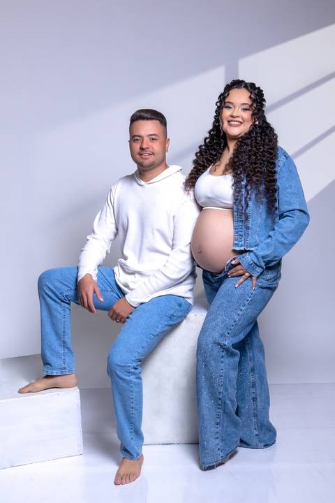 Ensaio fotográfico de gestante, Gravidiva, tentante, gravidez, ensaio sensual, gestante sensual, Estúdio fotográfico especializado em gestante, Ensaio fotográfico de gestante, book de gestante, Ensaio Gestante, Daniel Moura
'