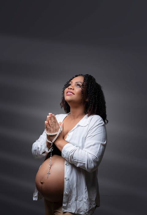 Ensaio fotográfico de gestante, Gravidiva, tentante, gravidez, ensaio sensual, gestante sensual, Estúdio fotográfico especializado em gestante, Ensaio fotográfico de gestante, book de gestante, Ensaio Gestante, Daniel Moura
'