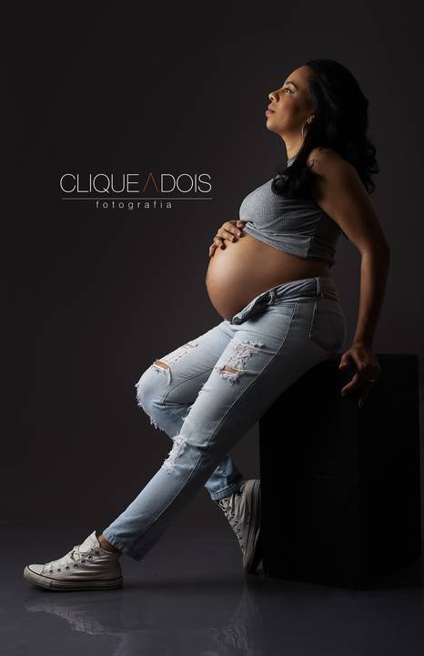 Ensaio fotográfico de gestante, Gravidiva, tentante, gravidez, ensaio sensual, gestante sensual, Estúdio fotográfico especializado em gestante, Ensaio fotográfico de gestante, book de gestante, Ensaio Gestante, Daniel Moura
'