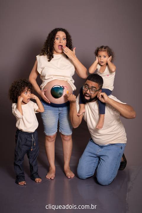 Ensaio fotográfico de gestante, Gravidiva, tentante, gravidez, ensaio Criativo, gestante sensual, Estúdio fotográfico especializado em gestante, Ensaio fotográfico de gestante, book de gestante, Ensaio Gestante, Daniel Moura
'