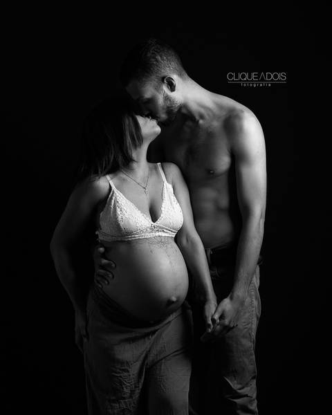 Ensaio fotográfico de gestante, Gravidiva, tentante, gravidez, ensaio sensual, gestante sensual, Estúdio fotográfico especializado em gestante, Ensaio fotográfico de gestante, book de gestante, Ensaio Gestante, Daniel Moura
'