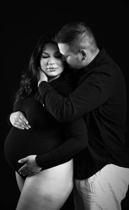 Ensaio fotográfico de gestante, Gravidiva, tentante, gravidez, ensaio sensual, gestante sensual, Estúdio fotográfico especializado em gestante, Ensaio fotográfico de gestante, book de gestante, Ensaio Gestante, Daniel Moura
'