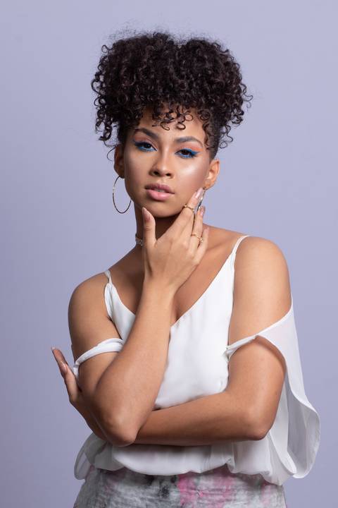 Book fotográfico, Book Modelo, Book Feminino, estúdio fotográfico, estúdio para book feminino, Books Fotográficos em estúdio, fotografia book feminino, book mulher, trintei, Book de aniversário
Estúdio fotográfico em Poá - Fotografo Daniel Moura'