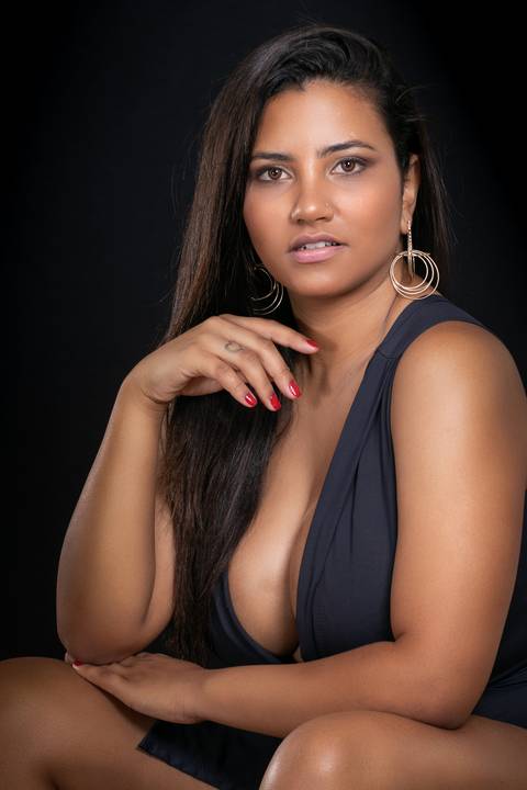 Book Modelo, Book Feminino, estúdio fotográfico, estúdio para book feminino, Books Fotográficos em estúdio, fotografia book feminino, book mulher, trintei, Book de aniversário
'