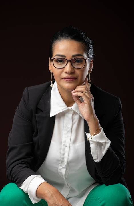 Ensaio Retrato Corporativo Profissional | Tenha Uma Imagem á Altura do Seu Sucesso - Ensaio fotográfico Corporativo, Advogada'